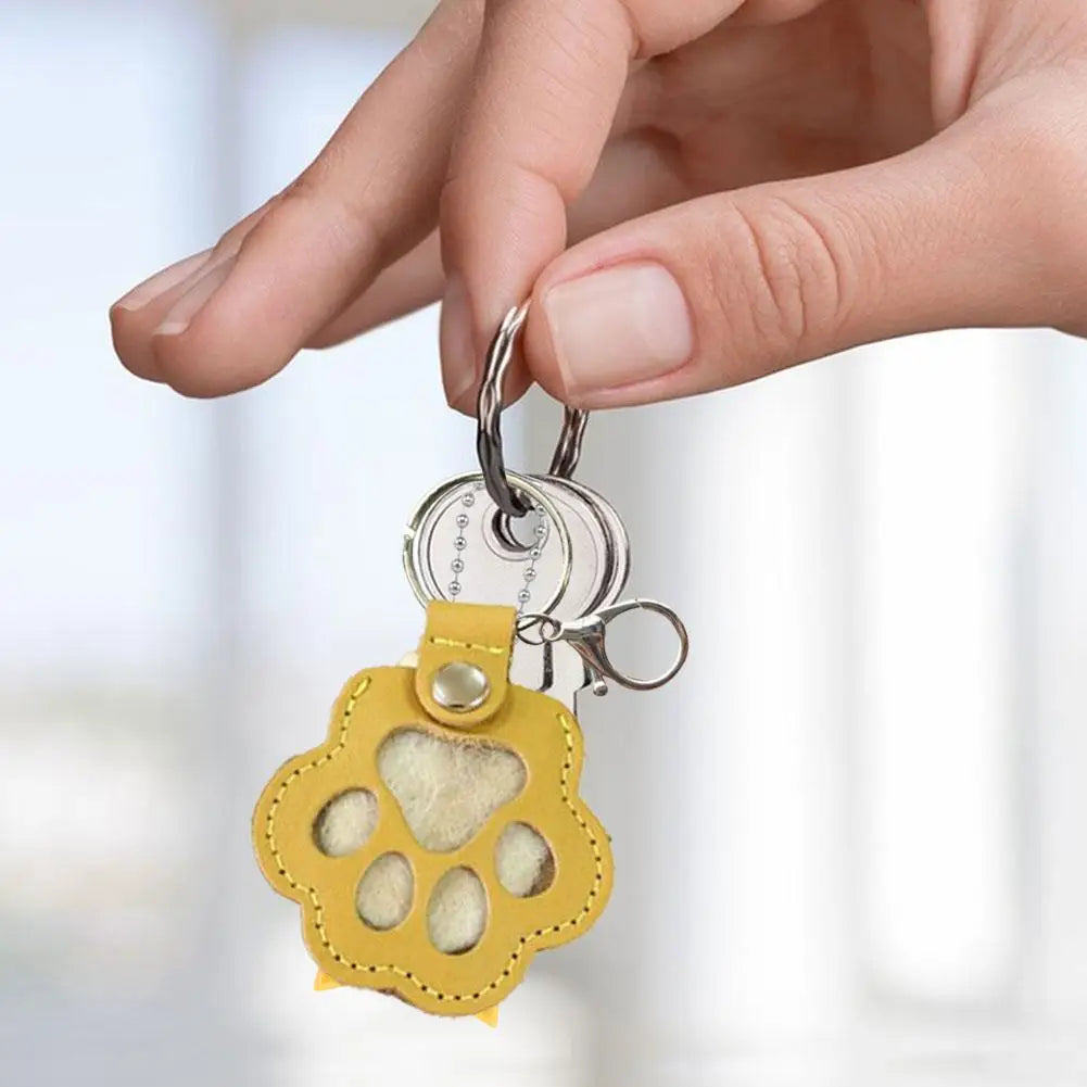 PET HAIR KEYCHAIN
